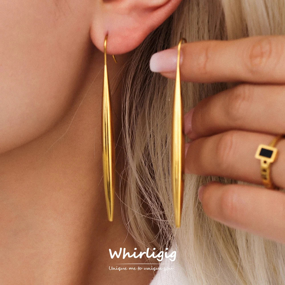 Brinco Alongado e Minimalista – Design Moderno e Elegante