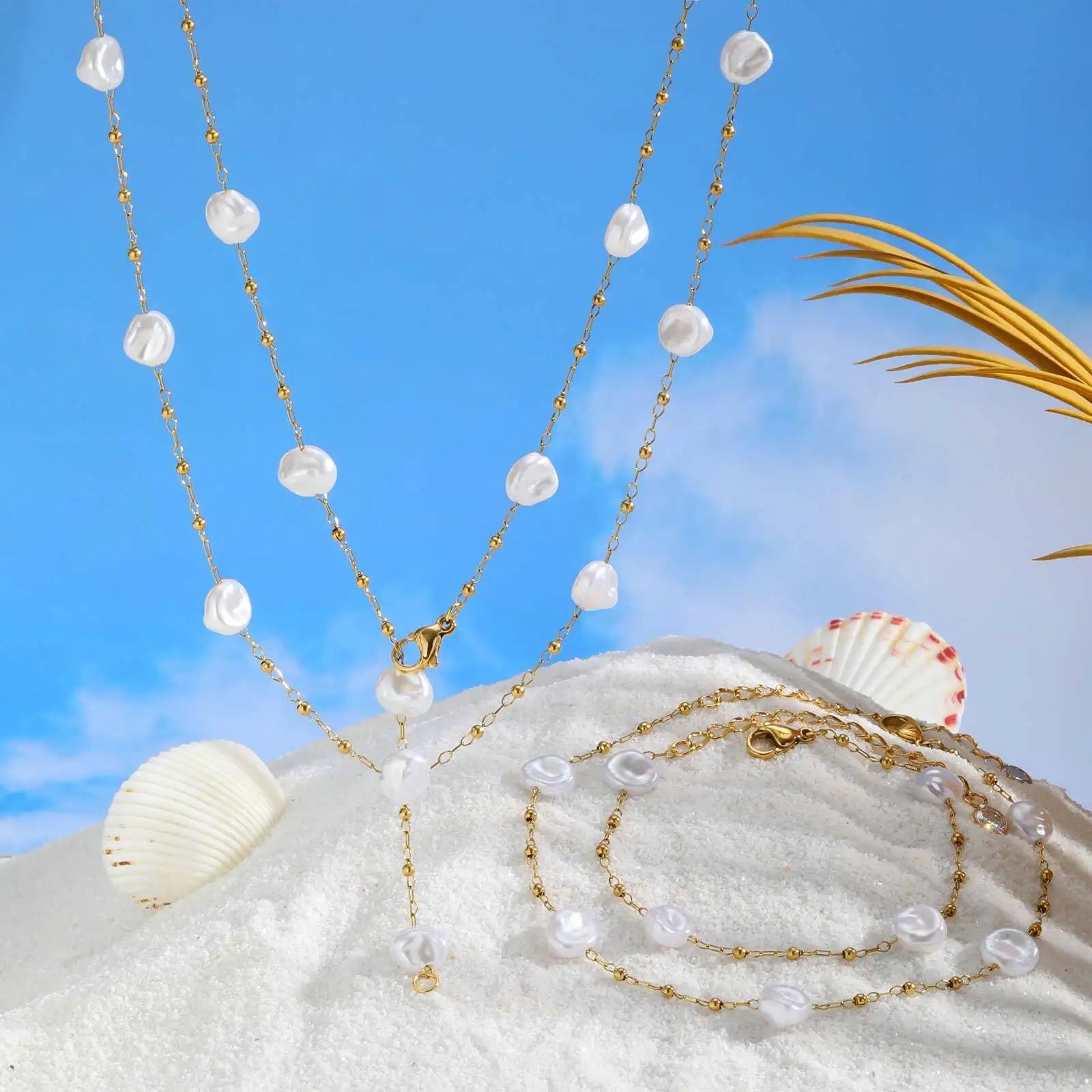 Tornozeleira Dourada com Pedras Barrocas – Charme Natural e Sofisticação Leve