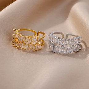 Anel em Zircônias – Moderno e Luxuoso