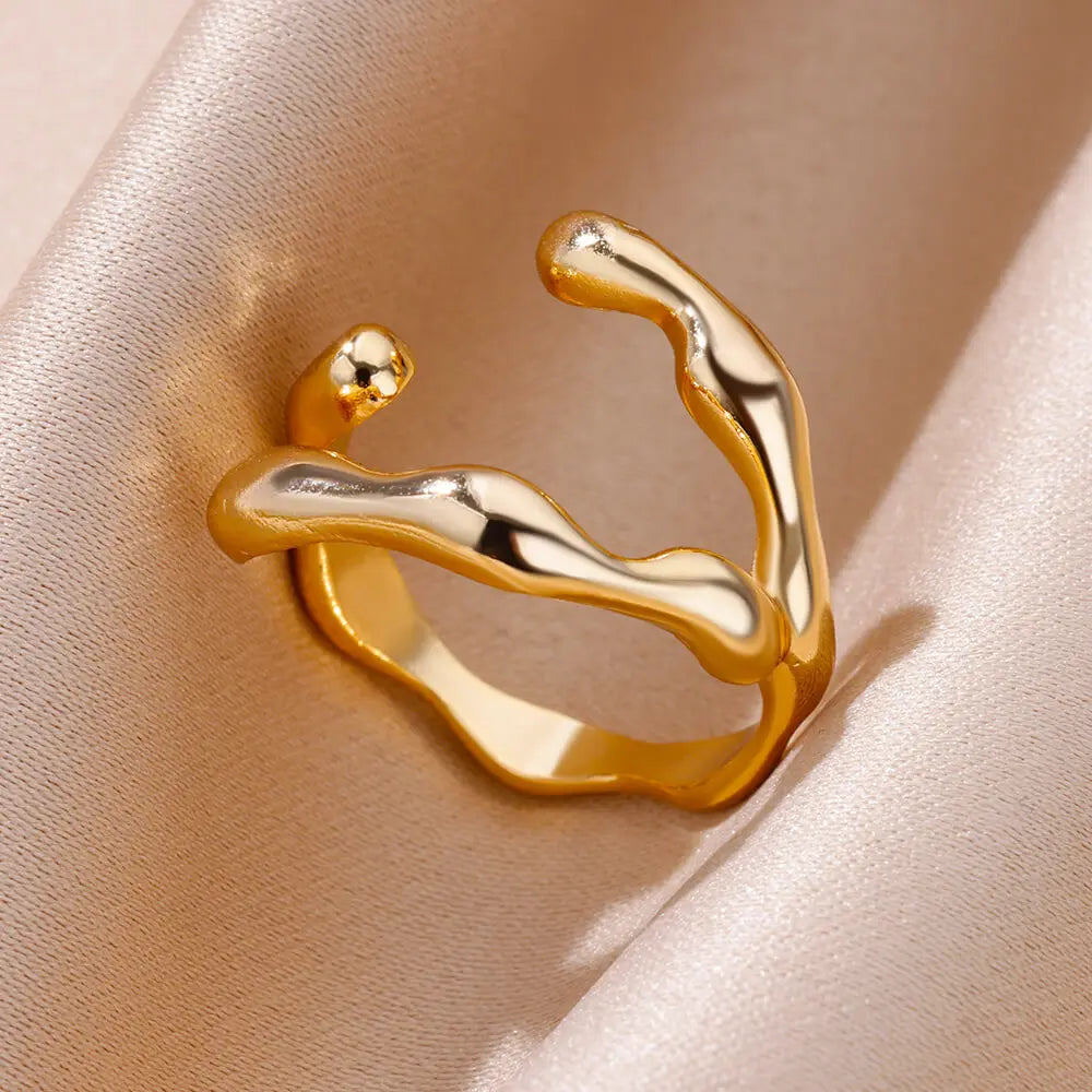 Anel Orgânico – Design Escultural e Estilo Versátil